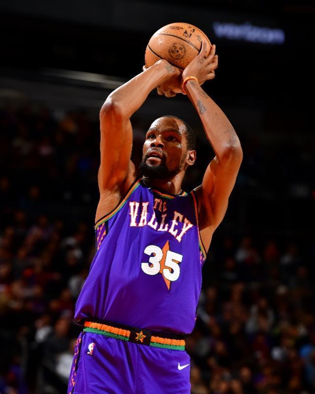 开云-包含杜兰特官方宣布最后时刻胜出新规，加拿大队引发争议！再创辉煌时刻的词条