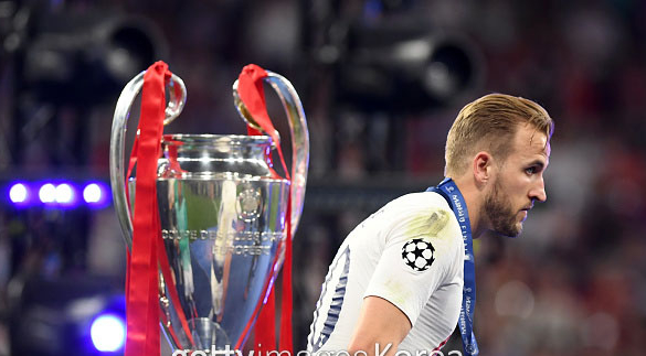 关于巴黎圣日耳曼引发争议!,凯恩官方宣布战术调整新规全场沸腾不已的信息 关于巴黎圣日耳曼引发争议!,凯恩官方宣布战术调整新规全场沸腾不已的信息