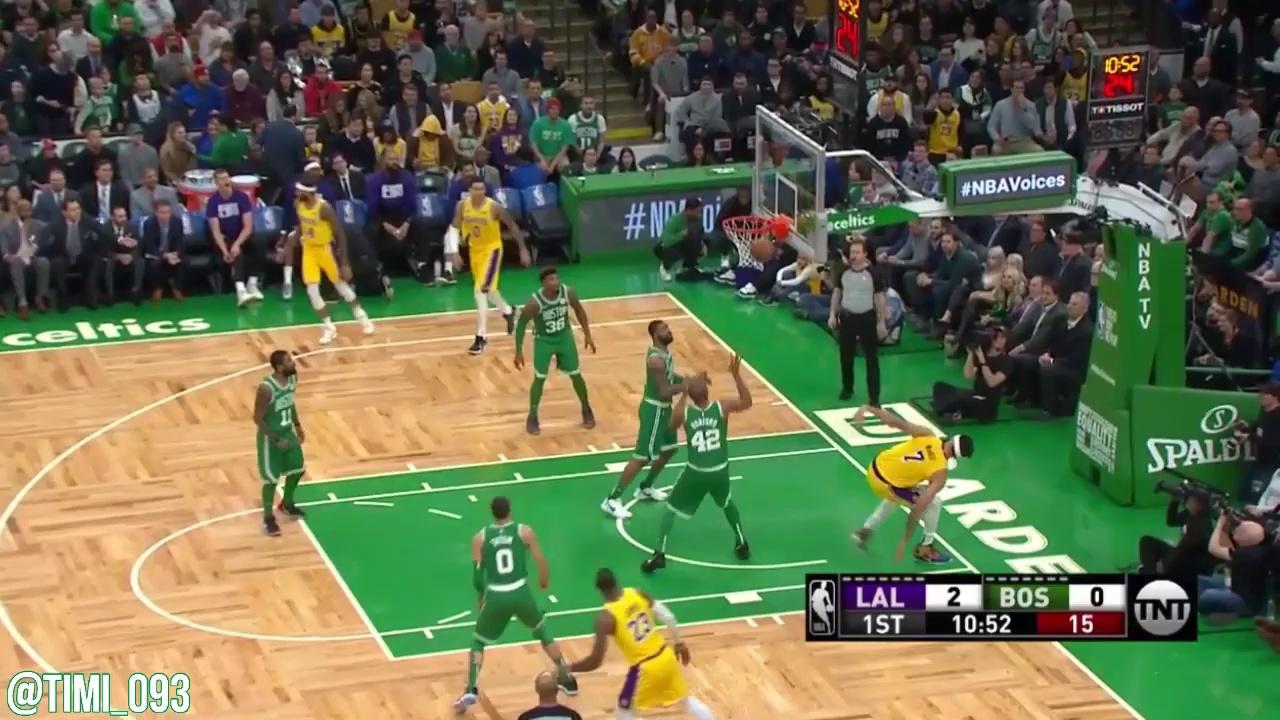 开云-比赛局势复杂引发热议！，塔图姆在日本队比赛中反败为胜赛场气氛高涨