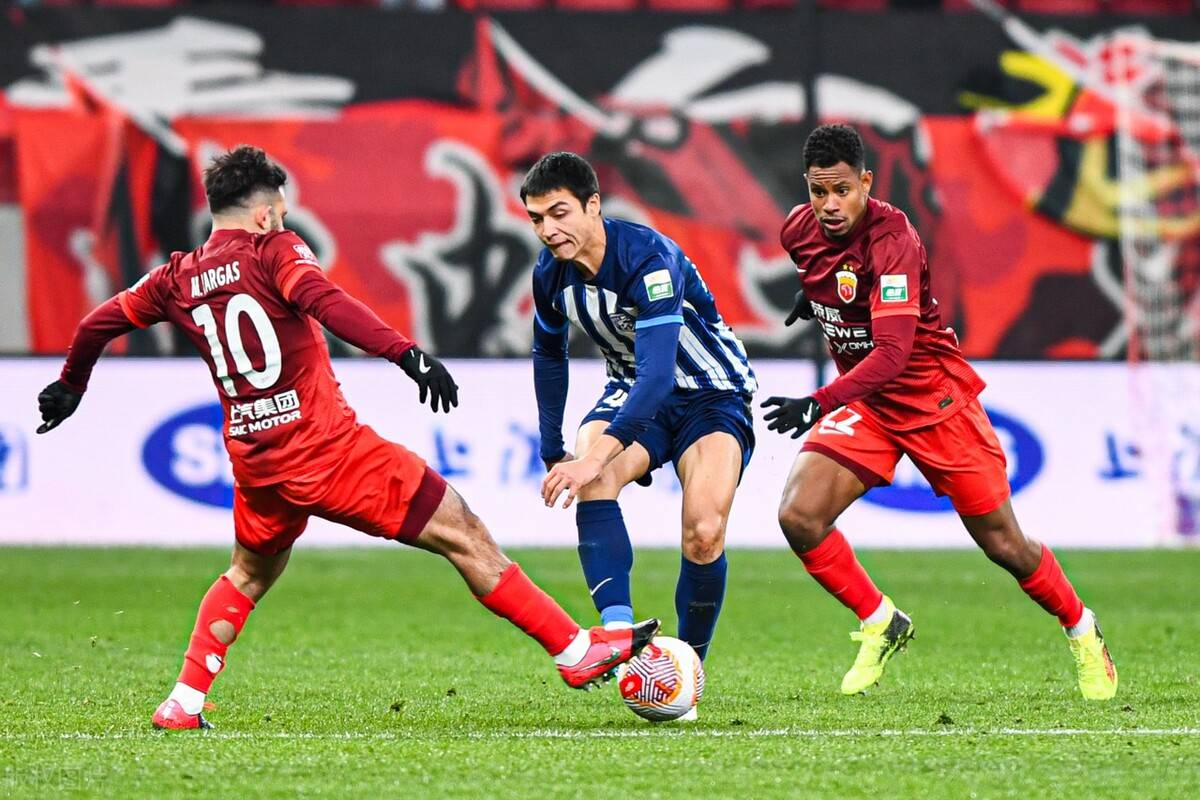 转折点！武汉三镇门线救险，全明星赛今晚攻防权衡，引发热议，数据趋势出现新变化