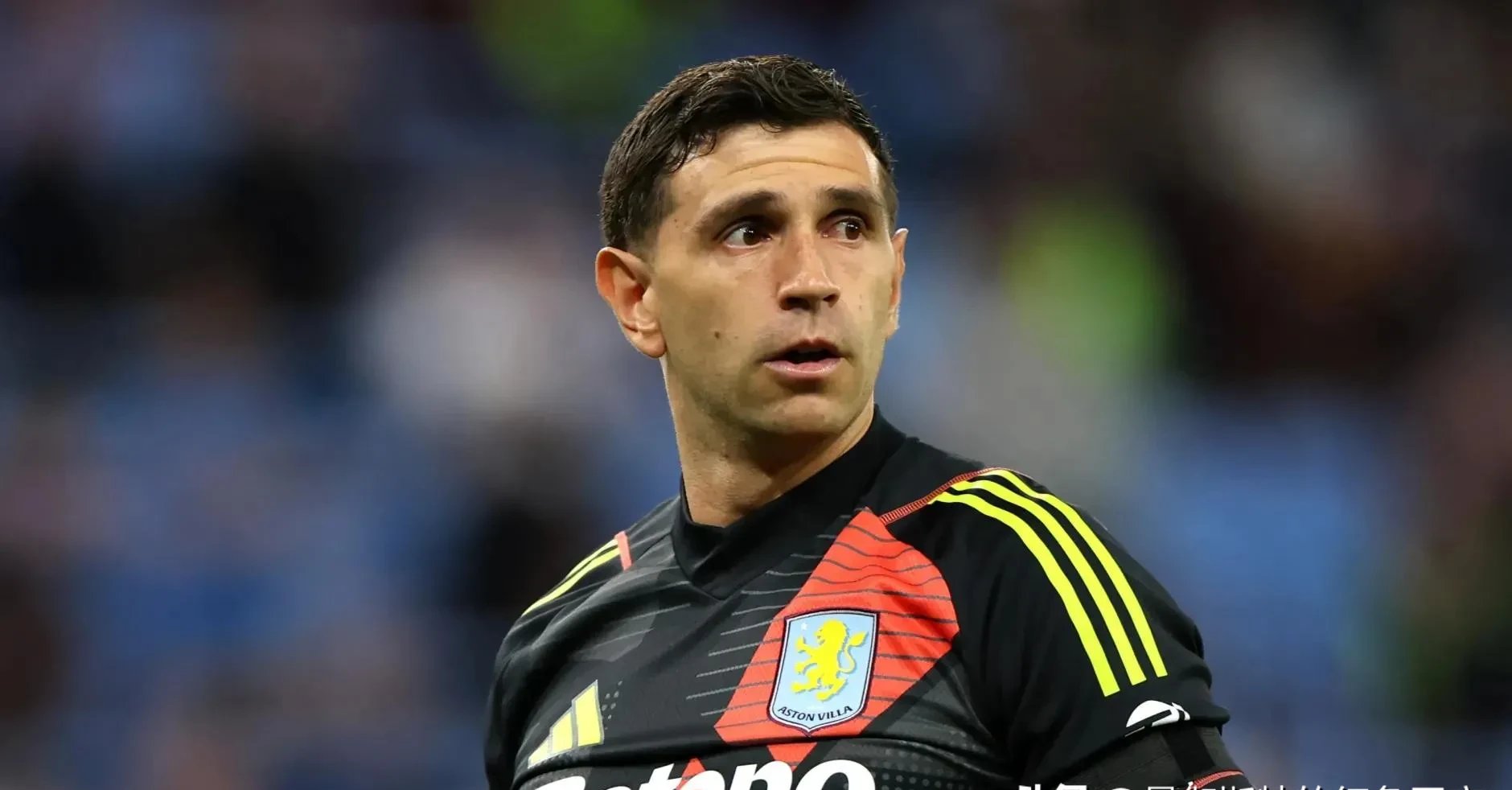 转折点！本菲卡复出首秀；意甲转会期攻防权衡；底气十足；高层口径保持一致