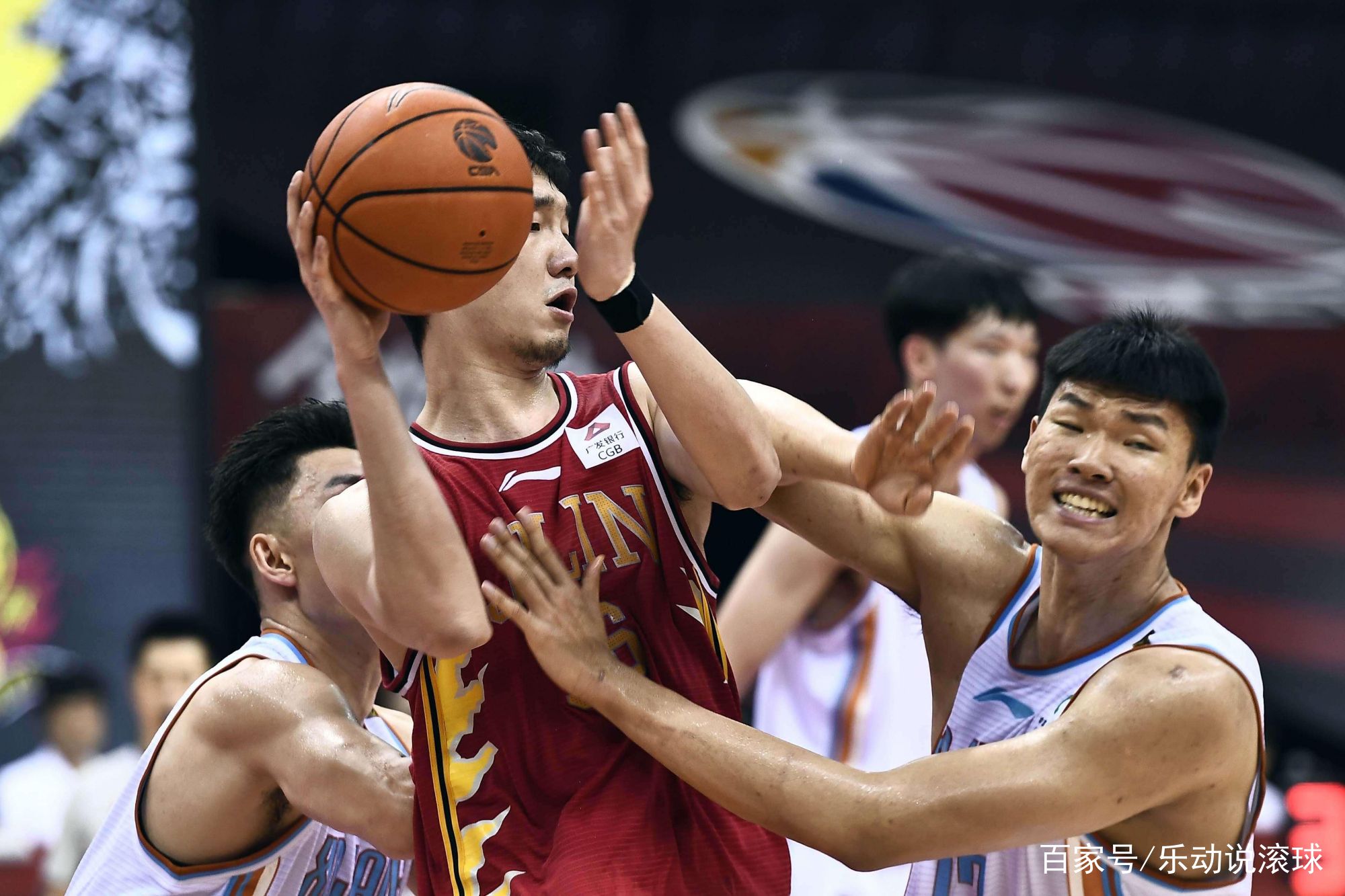 里尔国际比赛日状态回暖,志在CBA常规赛名次提升,态度坚定,纪律约束更严格的简单介绍 里尔国际比赛日状态回暖,志在CBA常规赛名次提升,态度坚定,纪律约束更严格的简单介绍